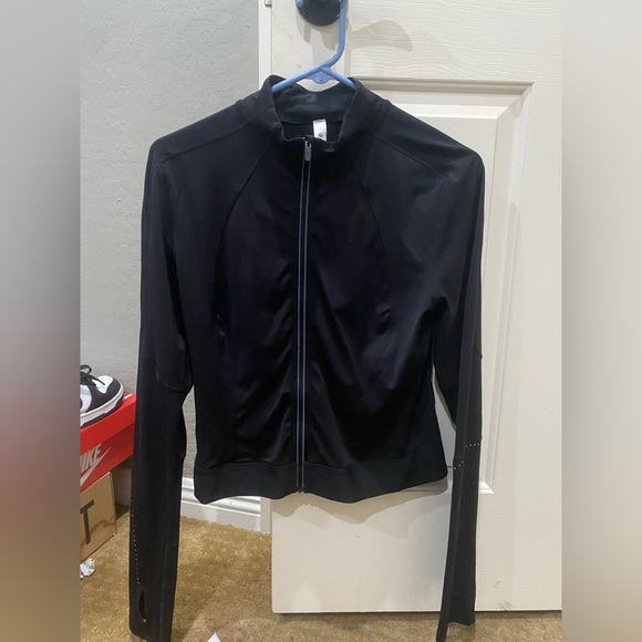 Lululemon black final mile jacket - Picture 2 of 3